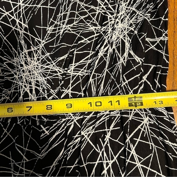 Diane von Furstenberg Adele Off-the-Shoulder Jumpsuit Sz 8 - Picture 15 of 16